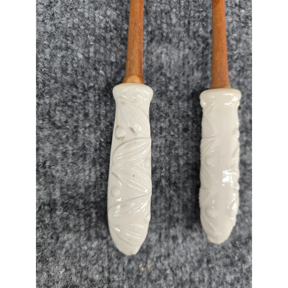 Vtg Salad Servers Set Tan Wood w/ White Ceramic Leaf Handles 70s Cottagecore
